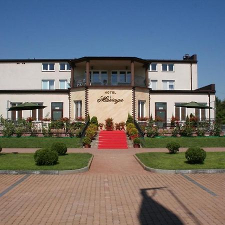 Hotel Mariage Włoszczowa Exterior foto